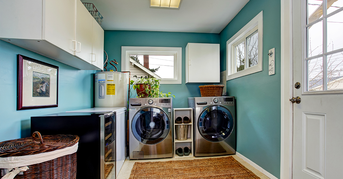 Laundry Room Painting