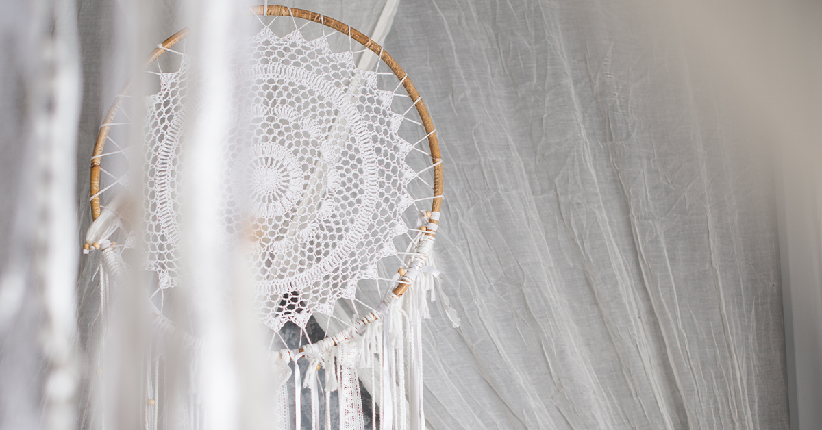 wedding decor with dream catcher